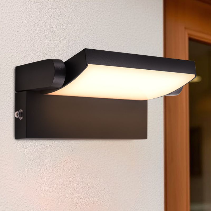 Candeeiro de parede exterior com sensor crepuscular preto moderno, Alet, 12,5W, LED 3000K, IP54