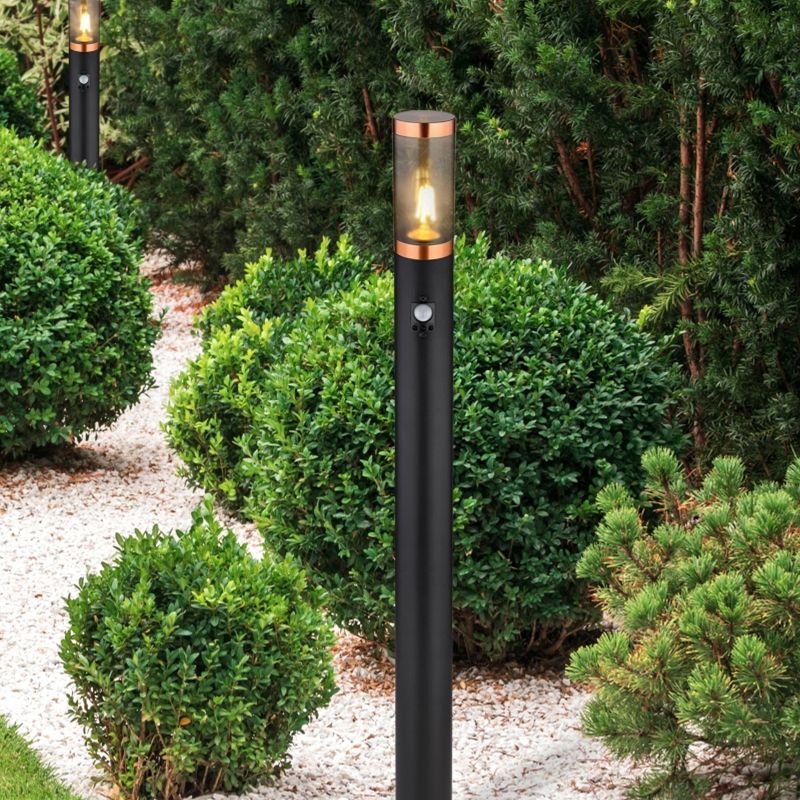 Candeeiro de pé exterior com sensor de movimento preto de aço inoxidável, Ishara, IP44 Candeeiro de pé exterior com sensor de movimento preto de aço inoxidável, Ishara, IP44
