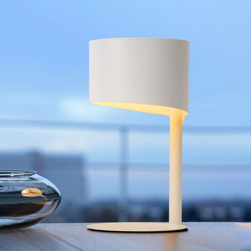 Candeeiro de mesa moderno branco, Knulle, com interruptor