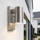 Candeeiro de parede exterior com sensor crepuscular prateado moderno, Pedro, IP44