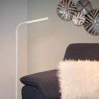 Candeeiro de leitura de pé moderno branco, Gilly, 5W, LED 2700K, com interruptor