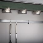 Régua LED cozinha de metal níquel, Zerdali, 3W, LED 3000K, com interruptor