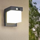 Candeeiro de parede exterior solar moderno preto, Kadija, 5,5W, LED 4000K, IP44