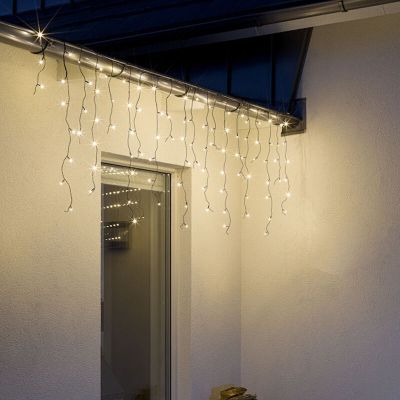 Luminária em formato de pingente de gelo, 600 cm de largura, 52 cm de altura, IP44, 180 LEDs.