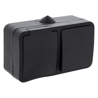 Tomada e interruptor combinados Q-Link, à prova de respingos, com aterramento.